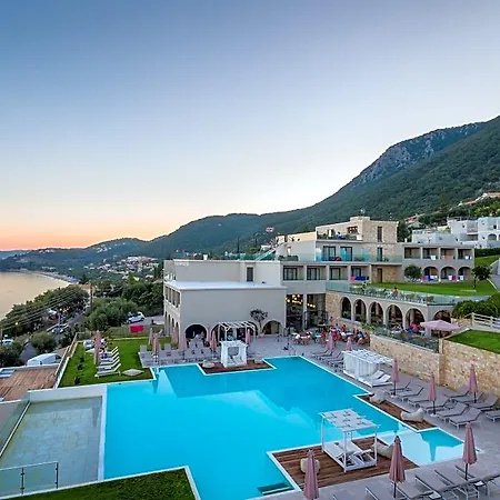 Golden Mare Hotel 4*